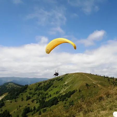 Apartmanovy Dom Triangel *