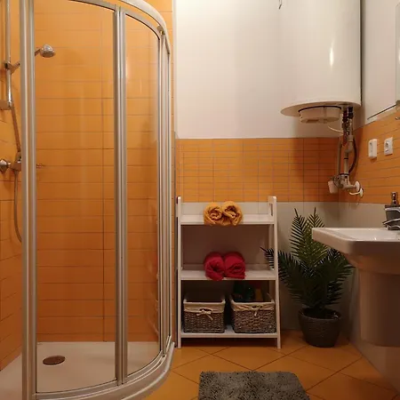 Apartment Apartmanovy Dom Triangel