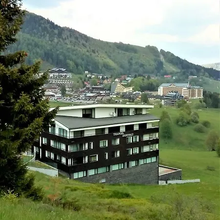 Apartmanovy Dom Triangel 아파트